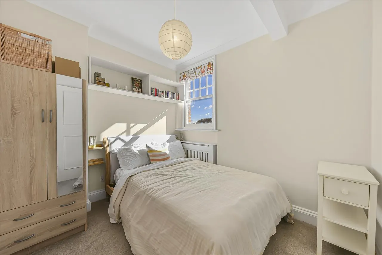 Belsize Lane, London, NW3, photo 6
