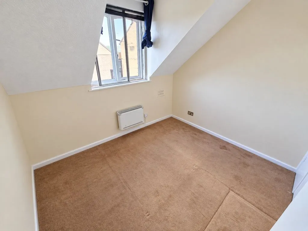 Springwood Crescent, Edgware, HA8, photo 7