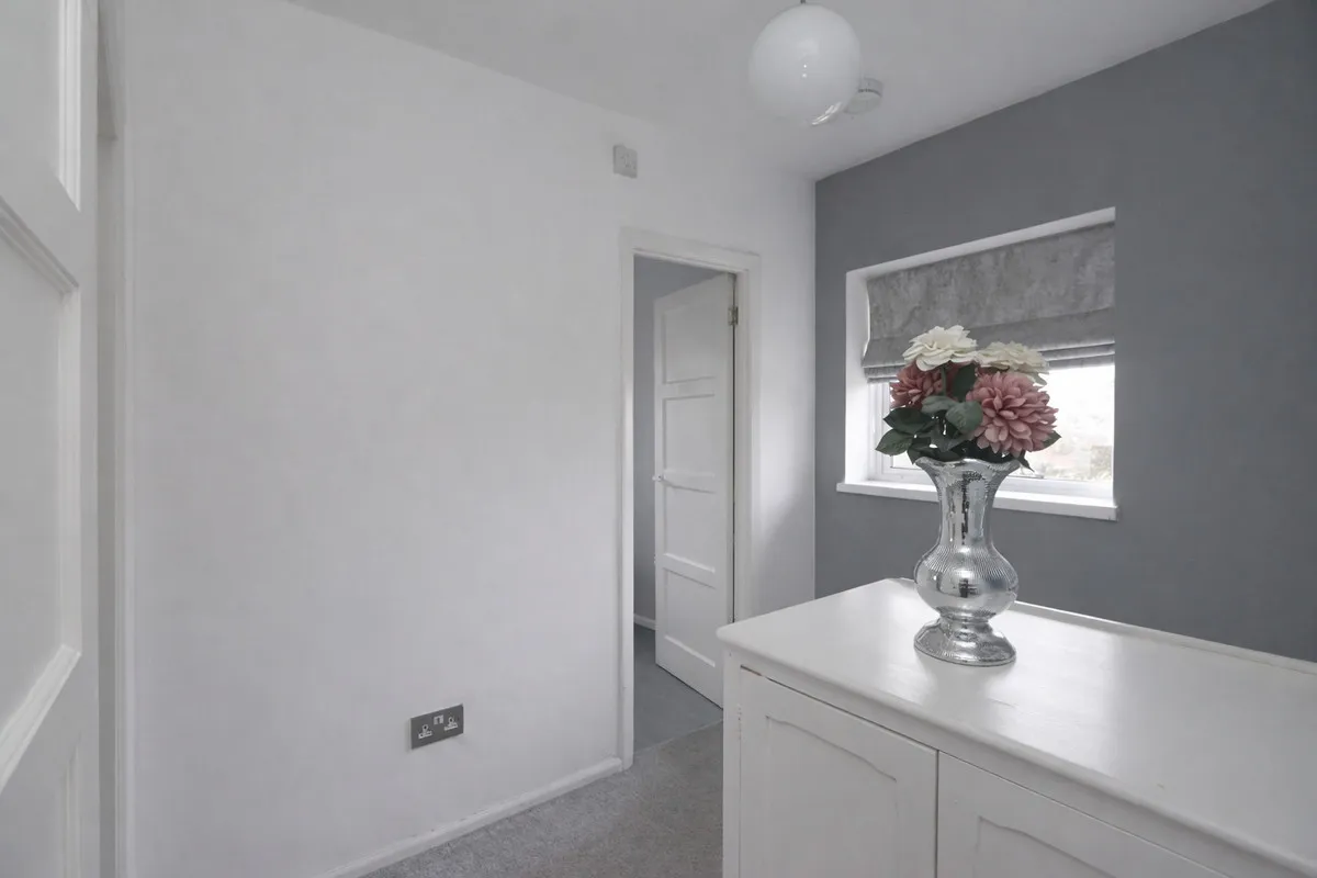 Chase Cross Road, Romford, RM5 3XR, photo 9