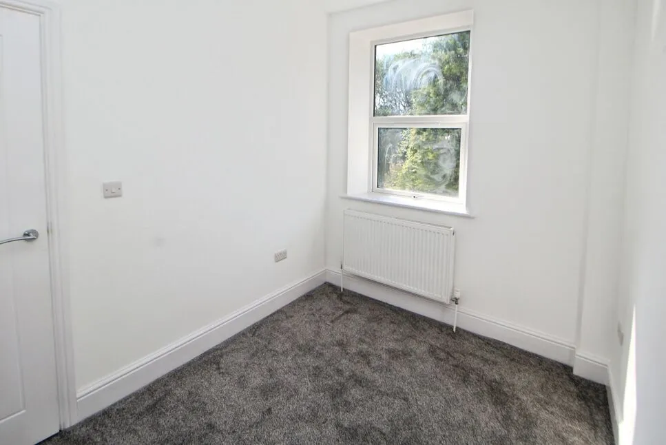 Shaw Lane, Glossop, Derbyshire, SK13, photo 8