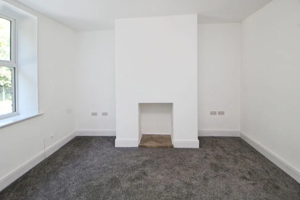 Shaw Lane, Glossop, Derbyshire, SK13, photo 5