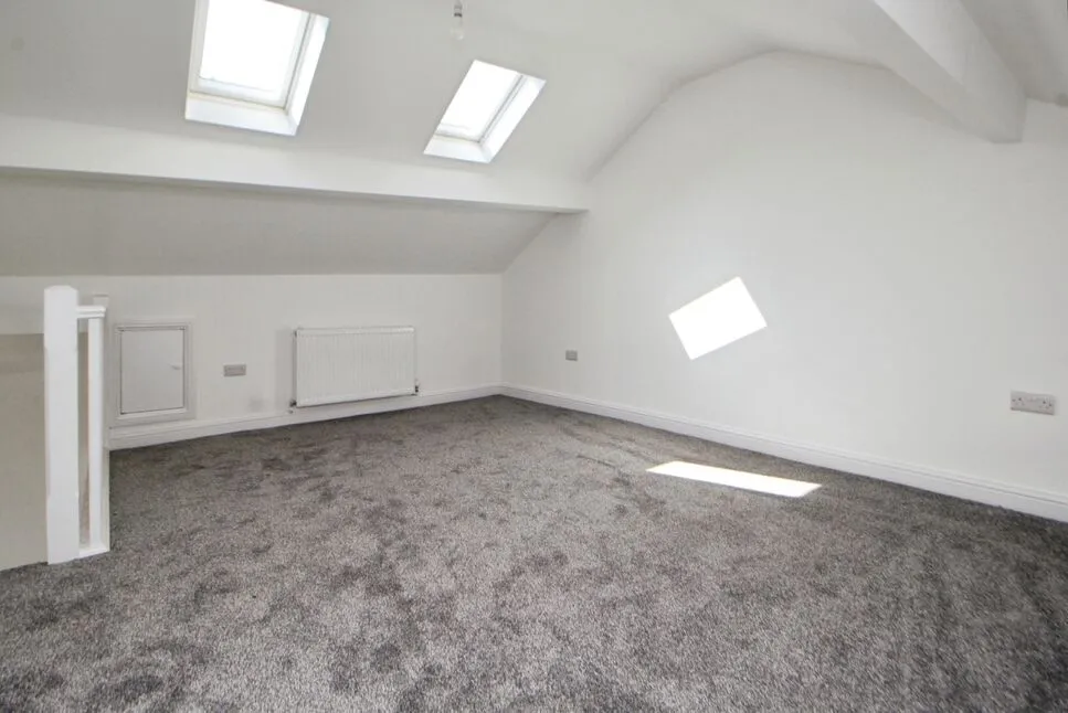 Shaw Lane, Glossop, Derbyshire, SK13, photo 9