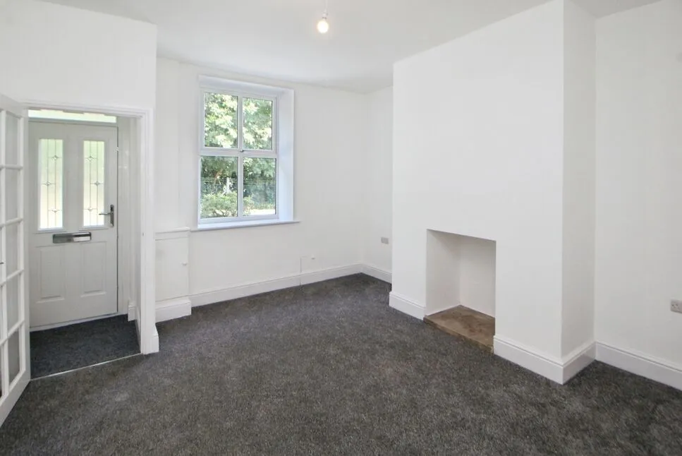 Shaw Lane, Glossop, Derbyshire, SK13, photo 4