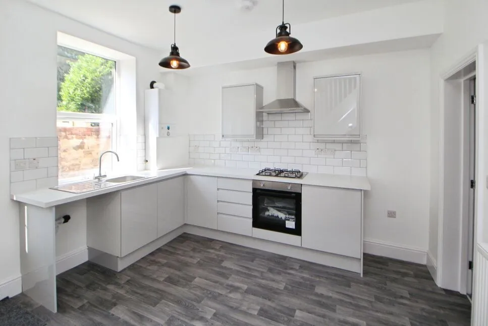Shaw Lane, Glossop, Derbyshire, SK13, photo 2