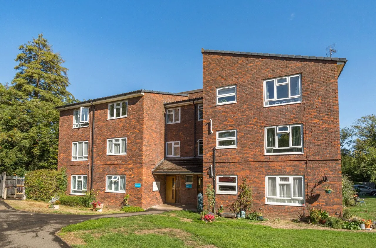 Elgin Gardens, Guildford, GU1, photo 16