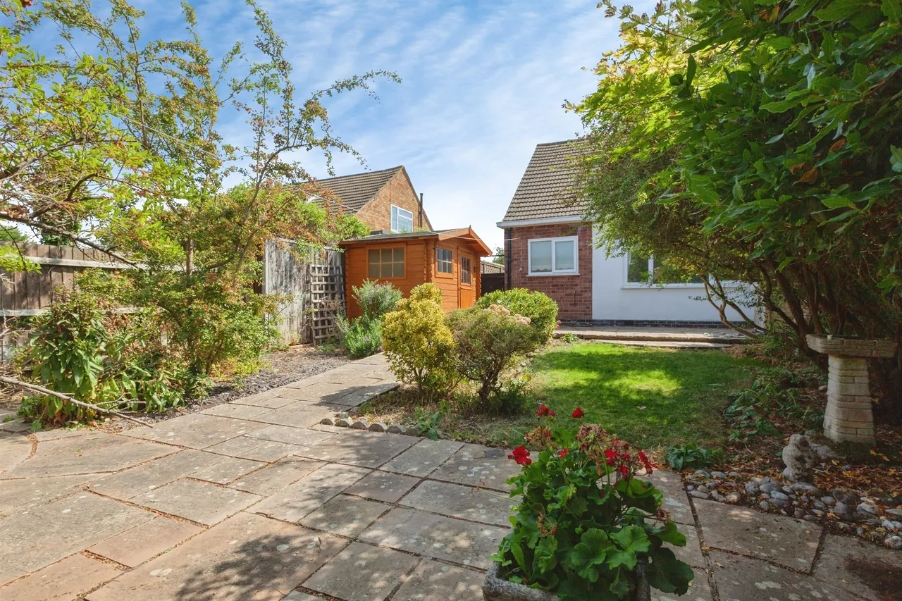 Cheshire Gardens, Leicester, photo 9