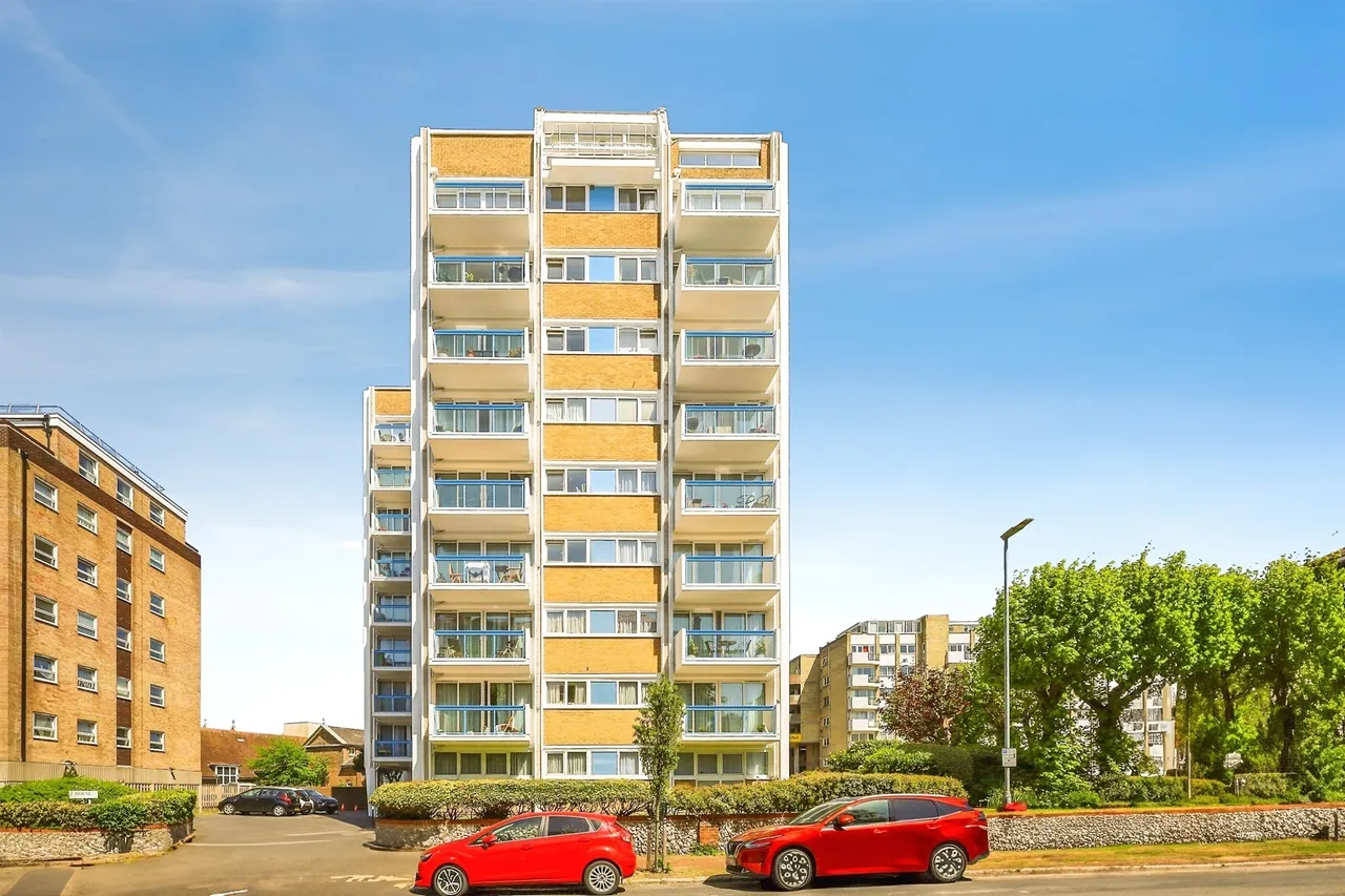 Hartington Place, Eastbourne, photo 12