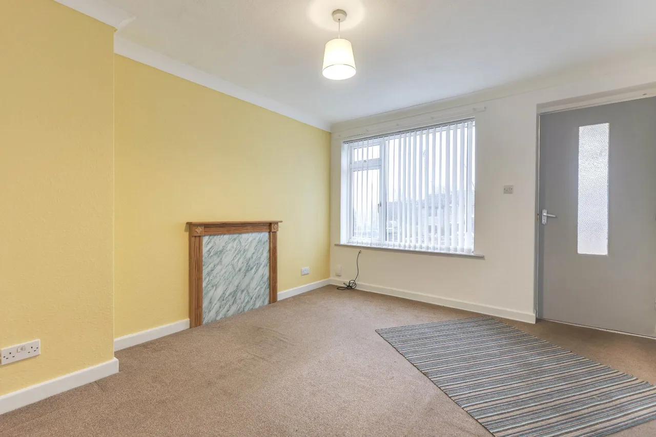 Valley Road, Pudsey, LS28, photo 2