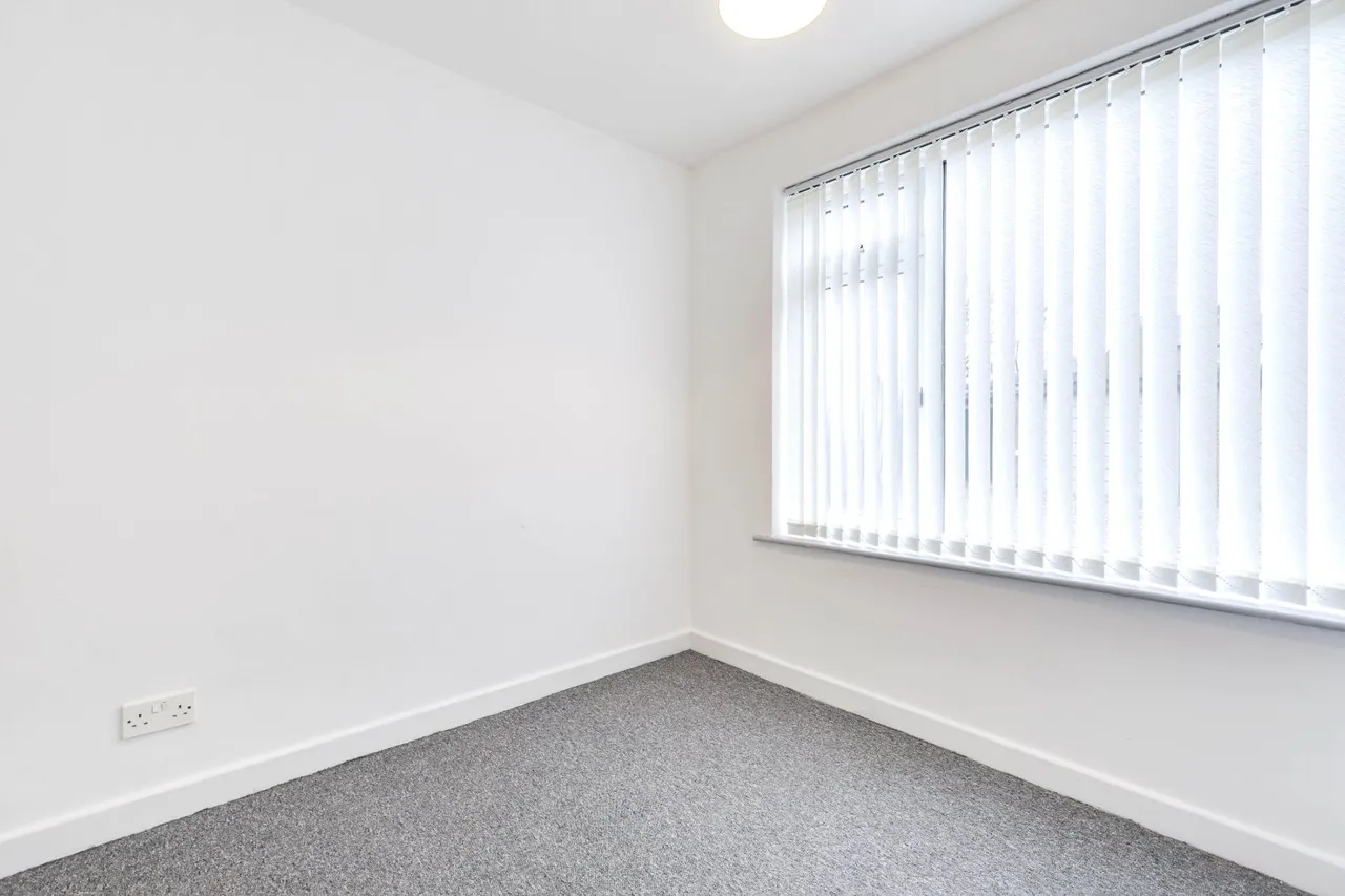Valley Road, Pudsey, LS28, photo 7