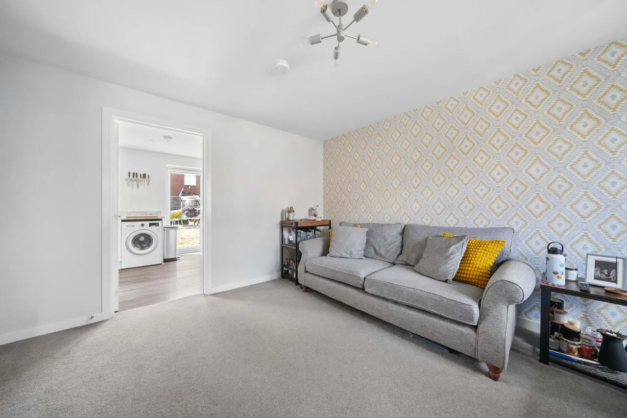 Olley Crescent, Witney, OX29, photo 5