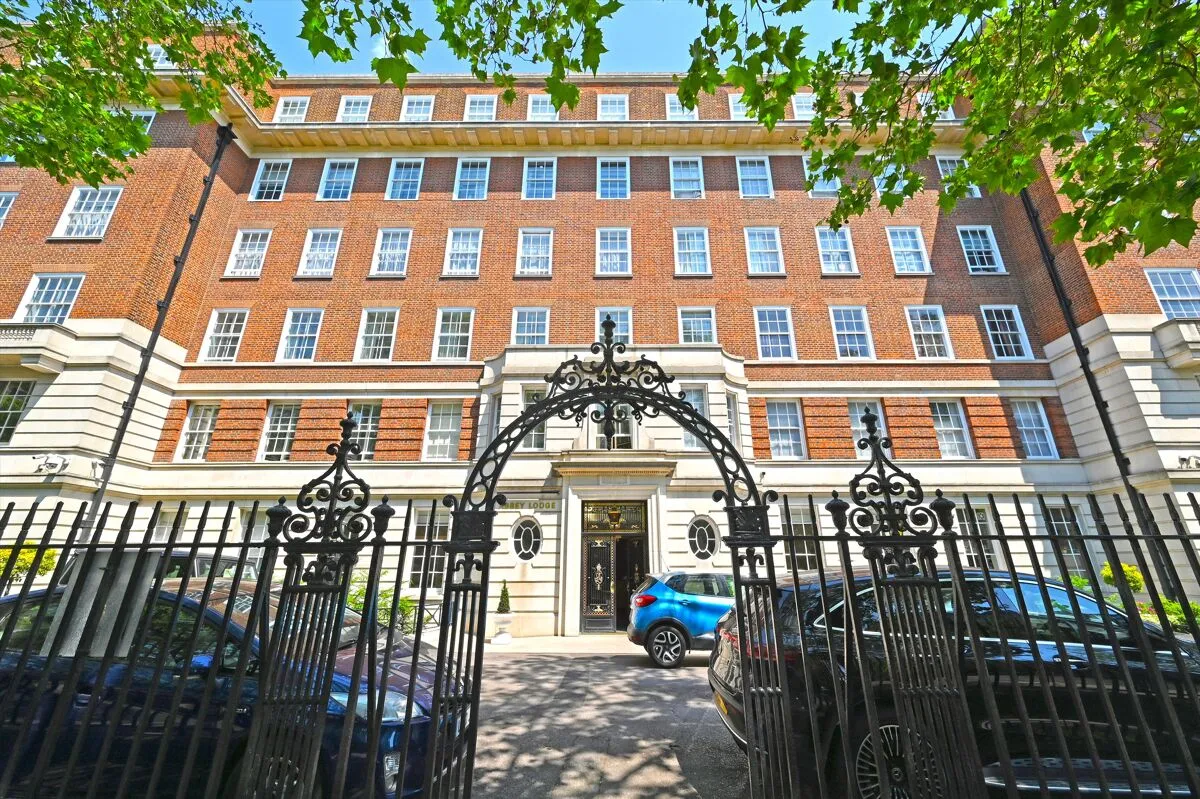 Park Road, London, NW8, photo 2