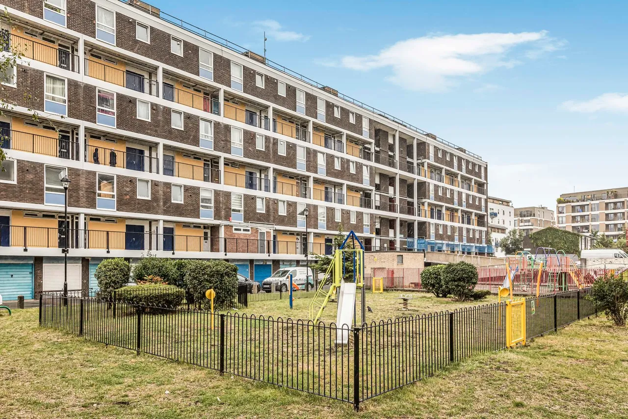 3 bed flat for sale, De Beauvoir Road, London, N1