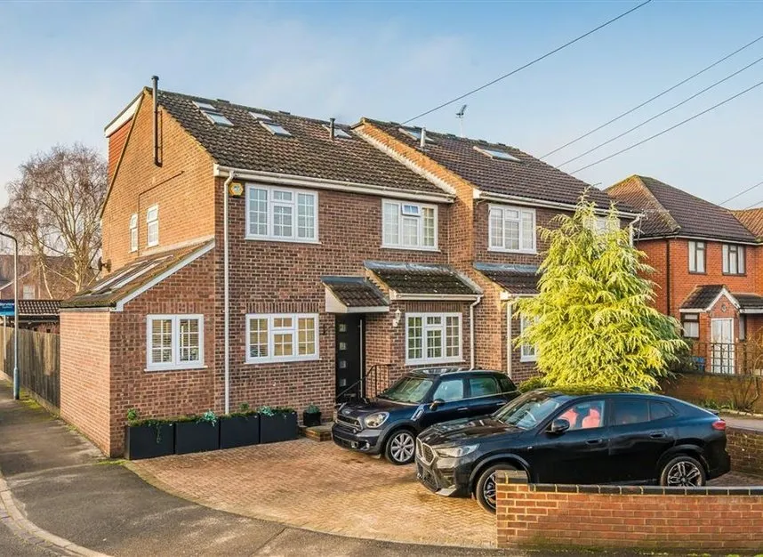 Gloucester Drive, Staines upon Thames, TW18, photo 7