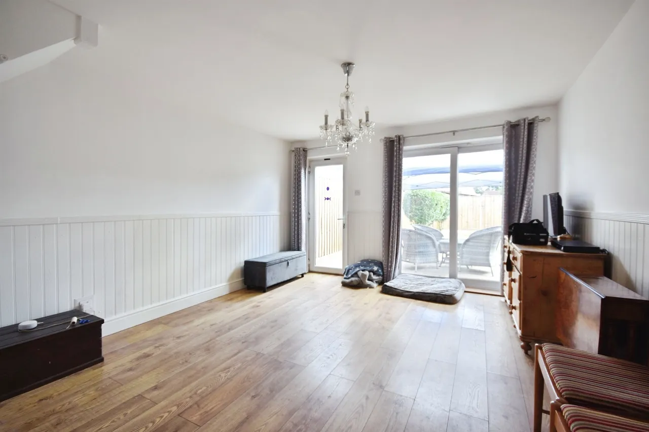 Allen Close, Tiverton, photo 11