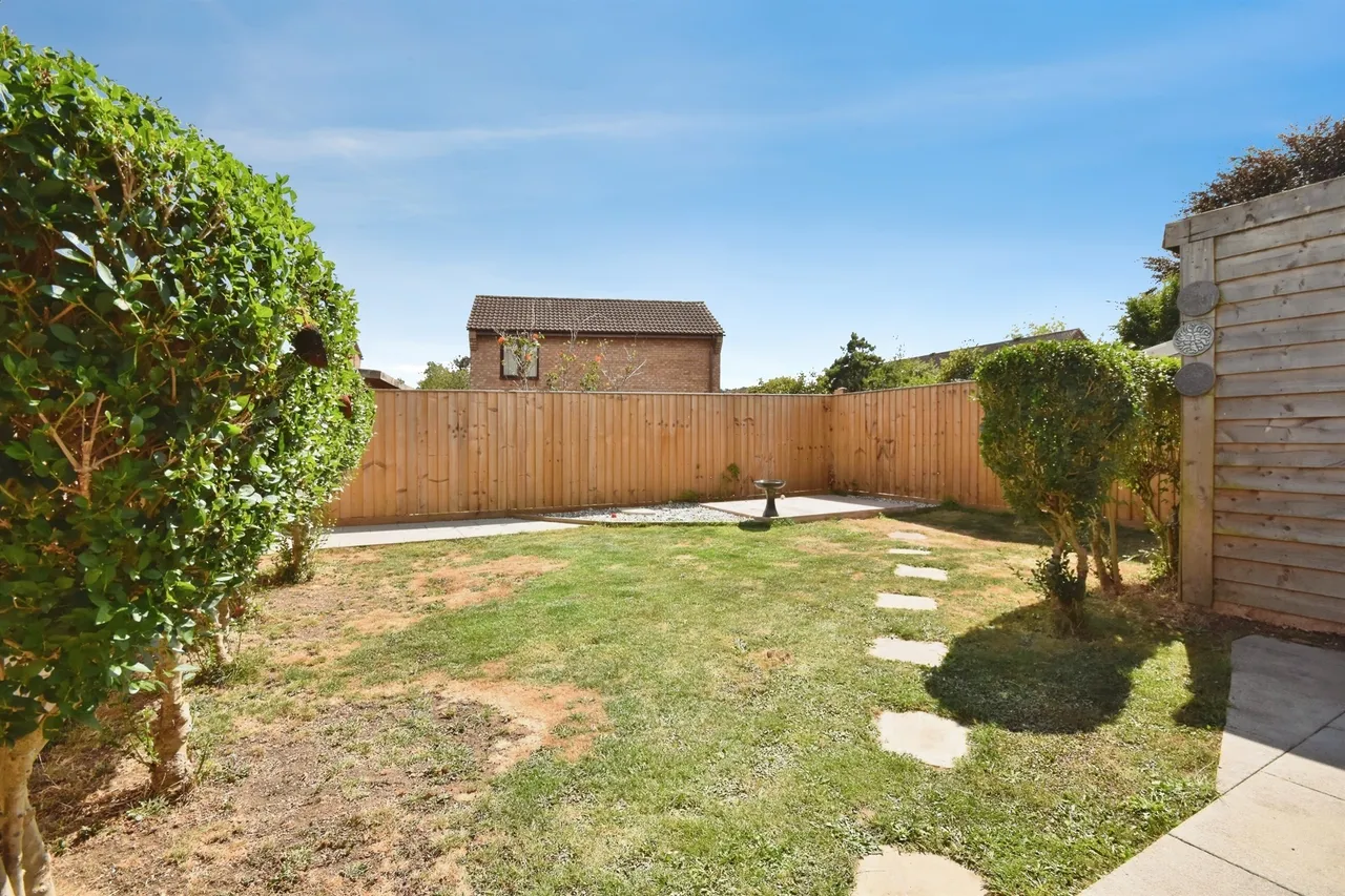 Allen Close, Tiverton, photo 12
