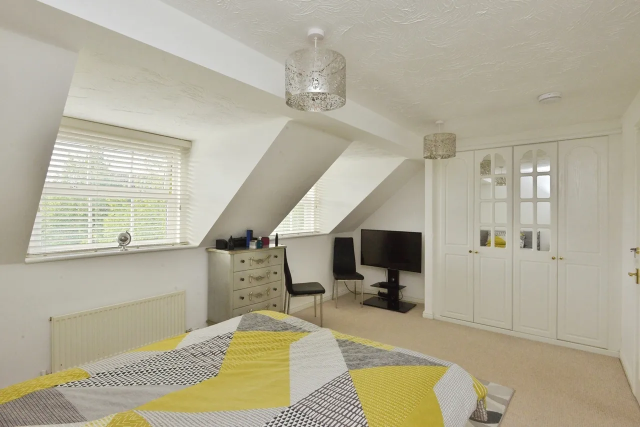 Wickstead Avenue, Grange Farm, Milton Keynes, Buckinghamshire, MK8, photo 13