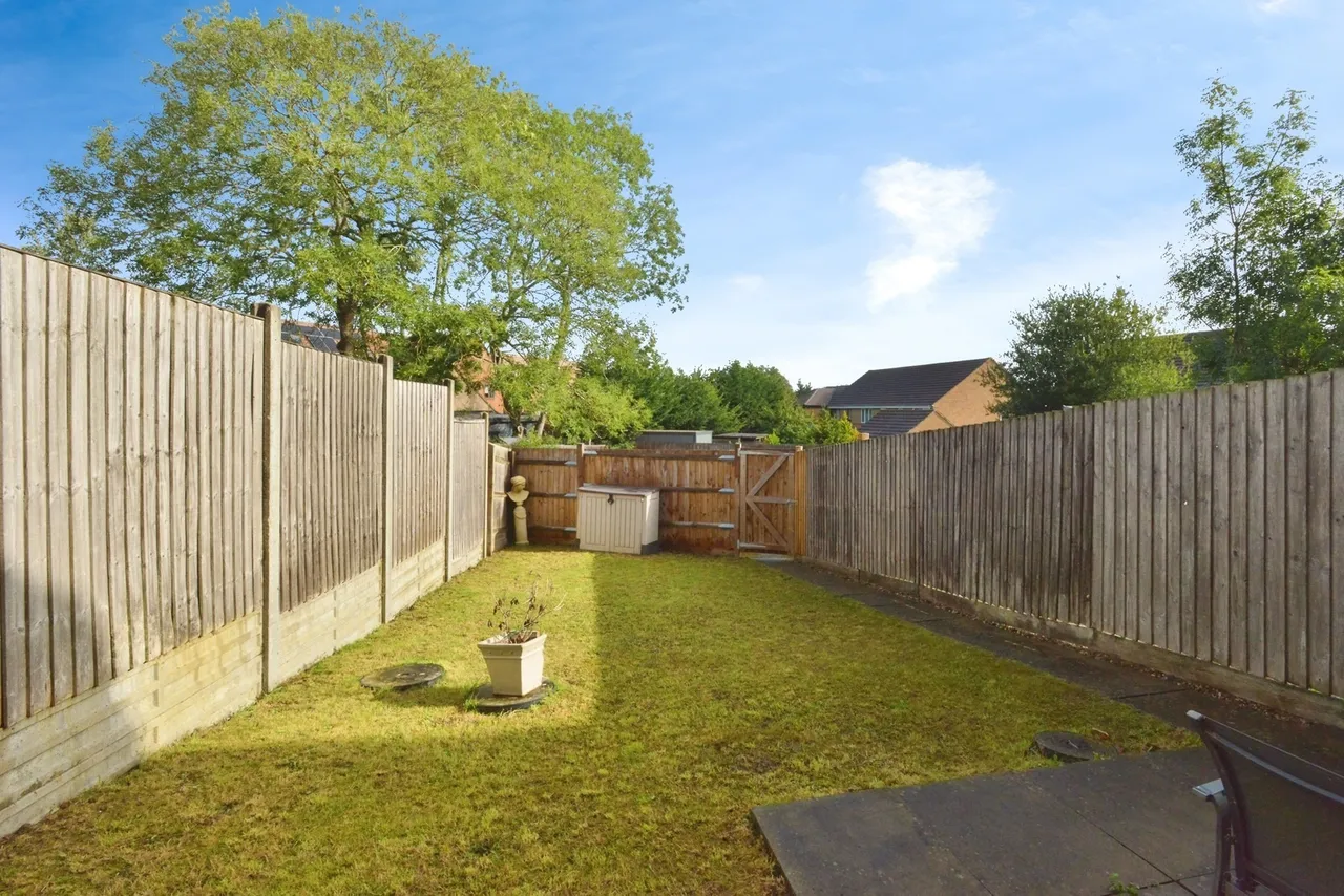 Wickstead Avenue, Grange Farm, Milton Keynes, Buckinghamshire, MK8, photo 4