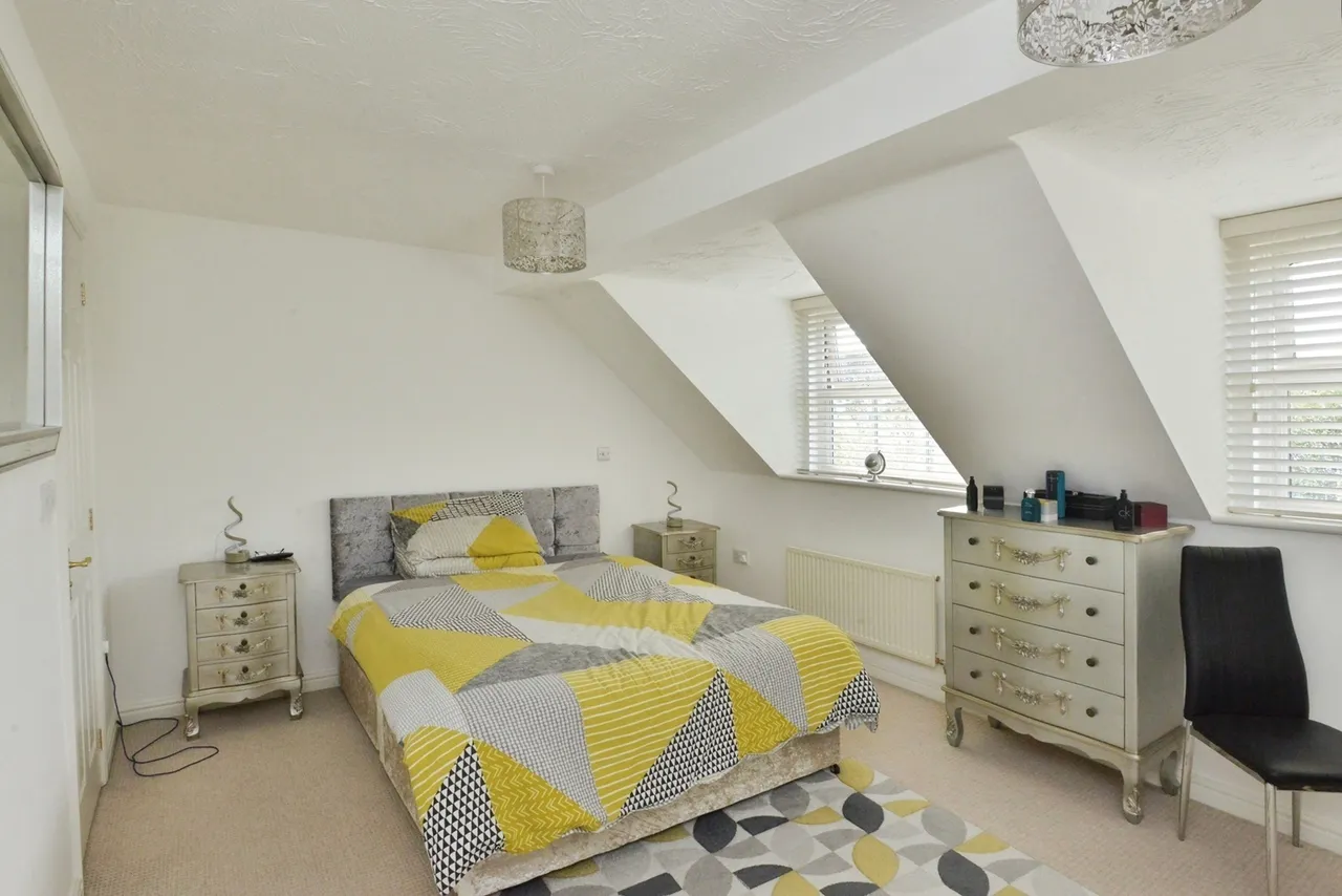 Wickstead Avenue, Grange Farm, Milton Keynes, Buckinghamshire, MK8, photo 14