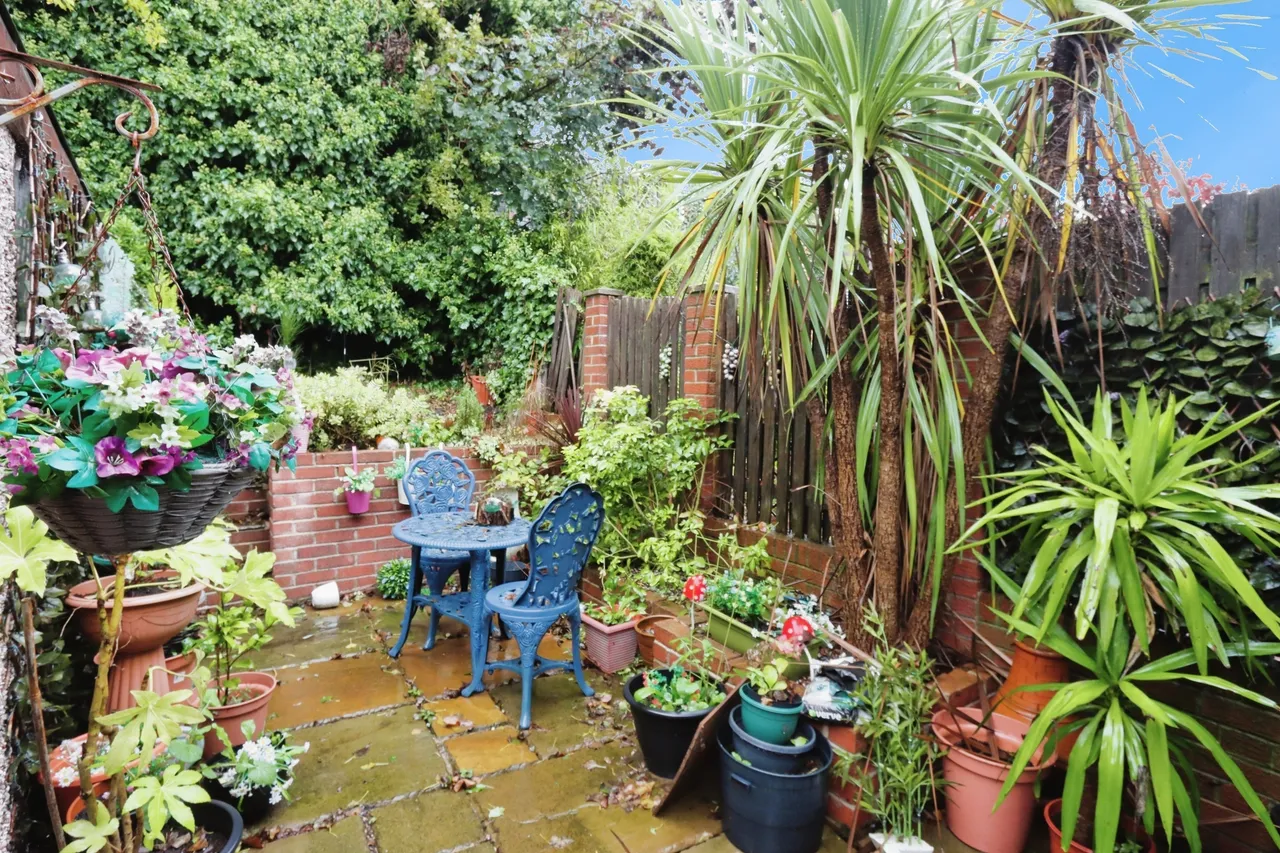 Alnwick Road, Sheffield, South Yorkshire, S12, photo 4