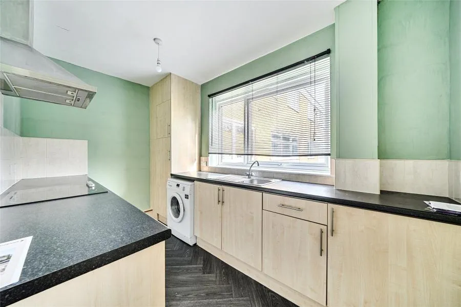 St. Georges Road, Wallington, SM6, photo 5