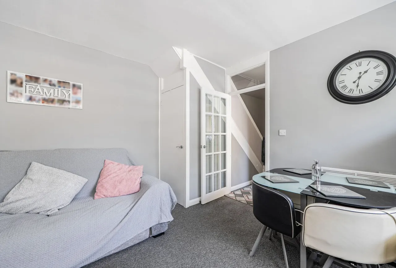 St. Georges Road, Wallington, SM6 0AW, photo 5