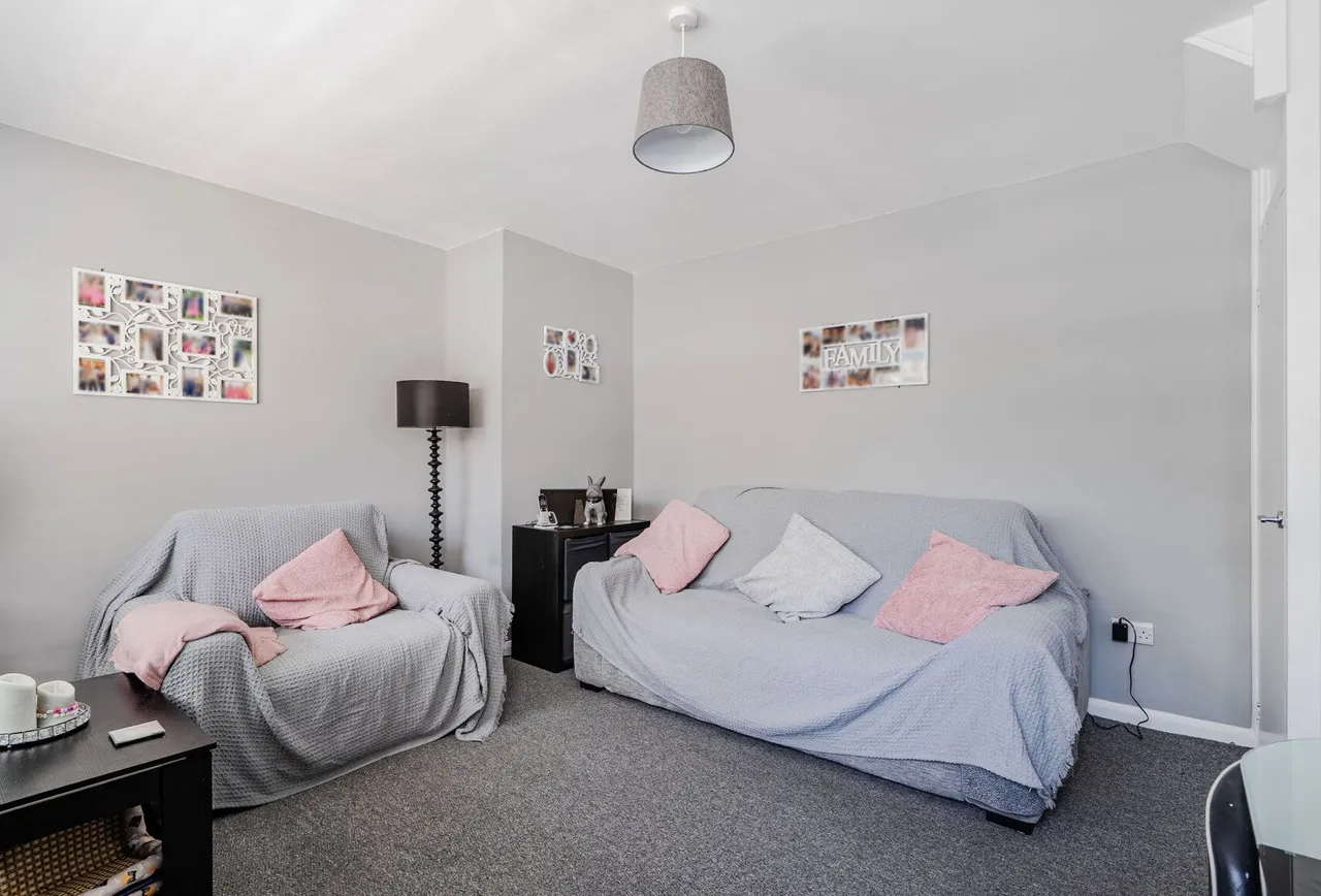 St. Georges Road, Wallington, SM6 0AW, photo 4