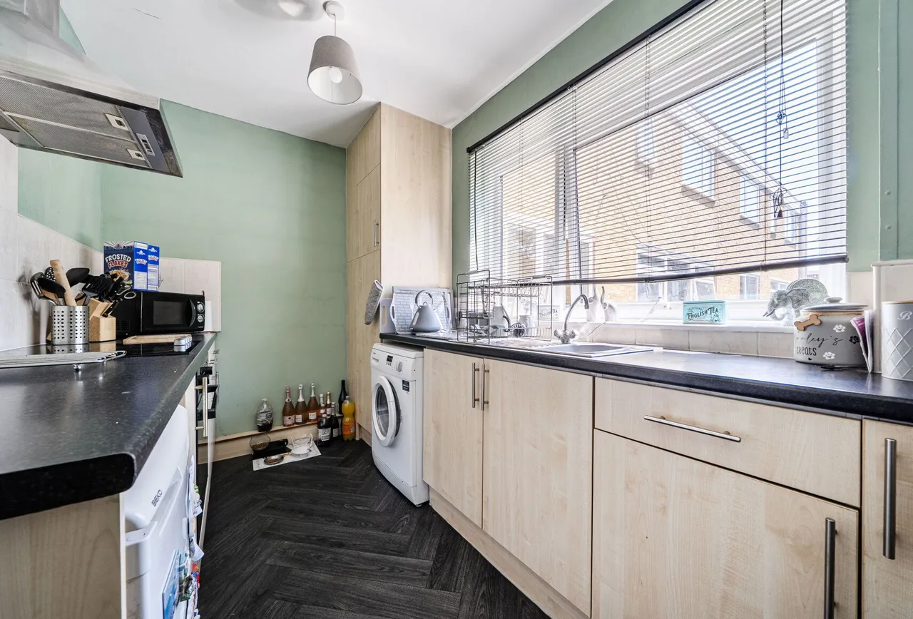St. Georges Road, Wallington, SM6 0AW, photo 6