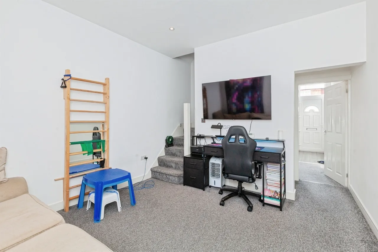 Fairfield Street, Wigston, photo 6