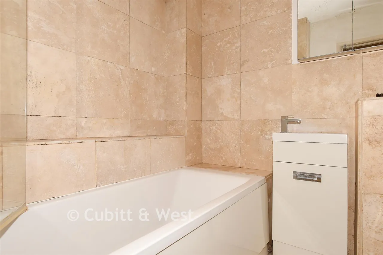 Foxley Lane, Purley, CR8, photo 8