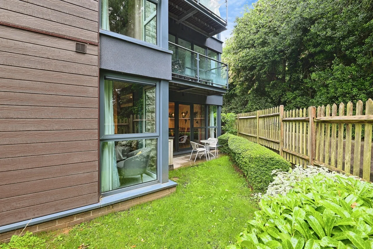 Sandling Lane, Maidstone, ME14, photo 11