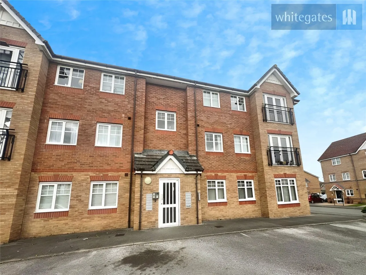 2 bed flat for sale, Ingot Close, Brymbo, LL11