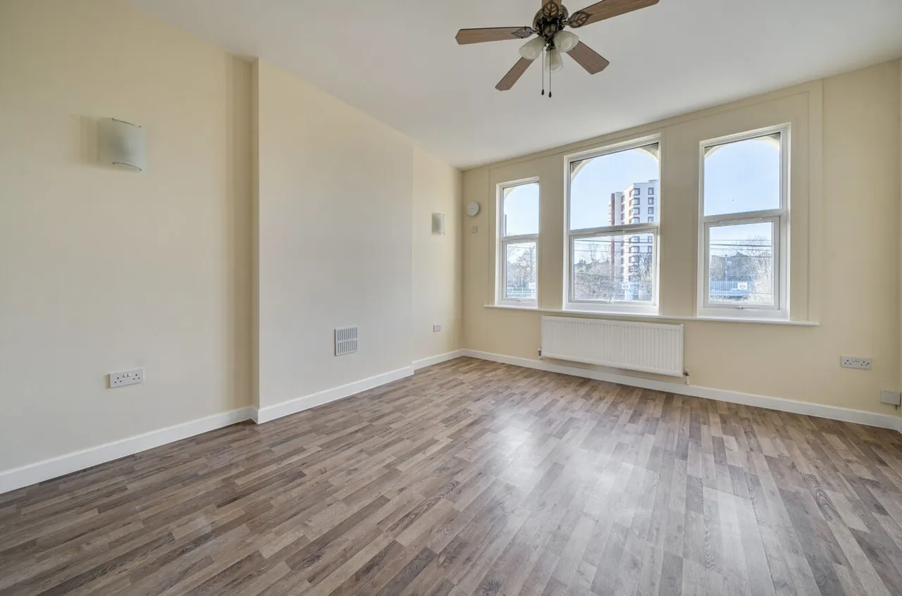 Flat 3, 1 Clifford Road, London, London, SE25 5JJ, photo 8