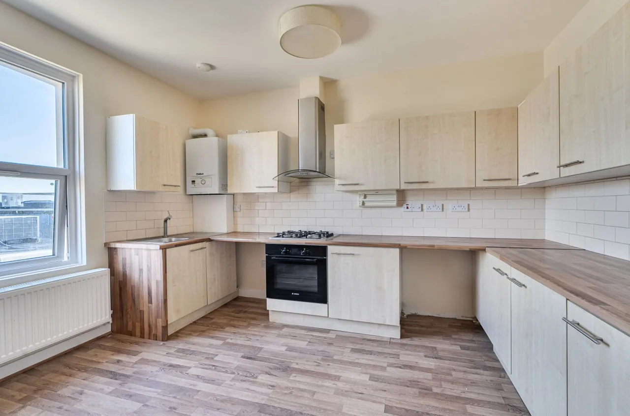 Flat 3, 1 Clifford Road, London, London, SE25 5JJ, photo 12