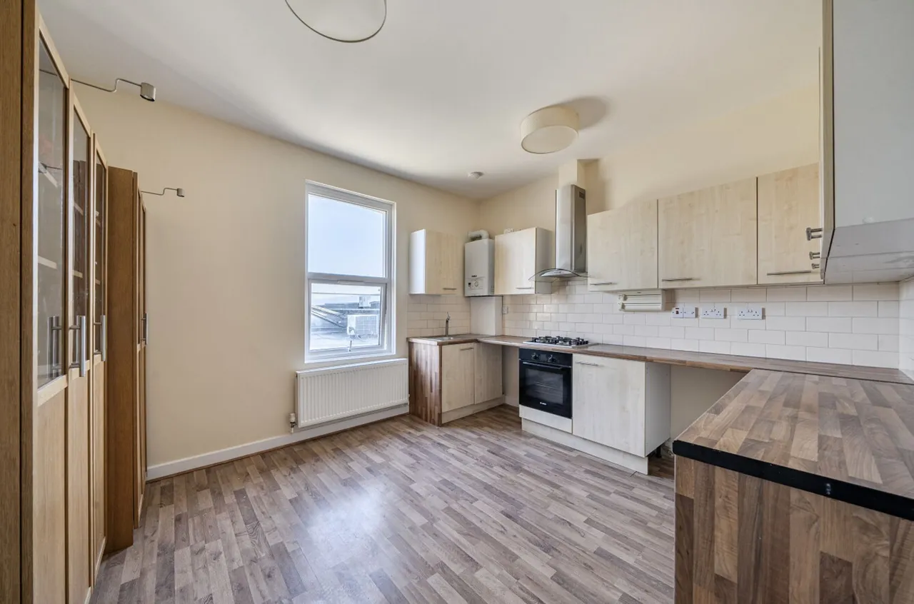 Flat 3, 1 Clifford Road, London, London, SE25 5JJ, photo 11
