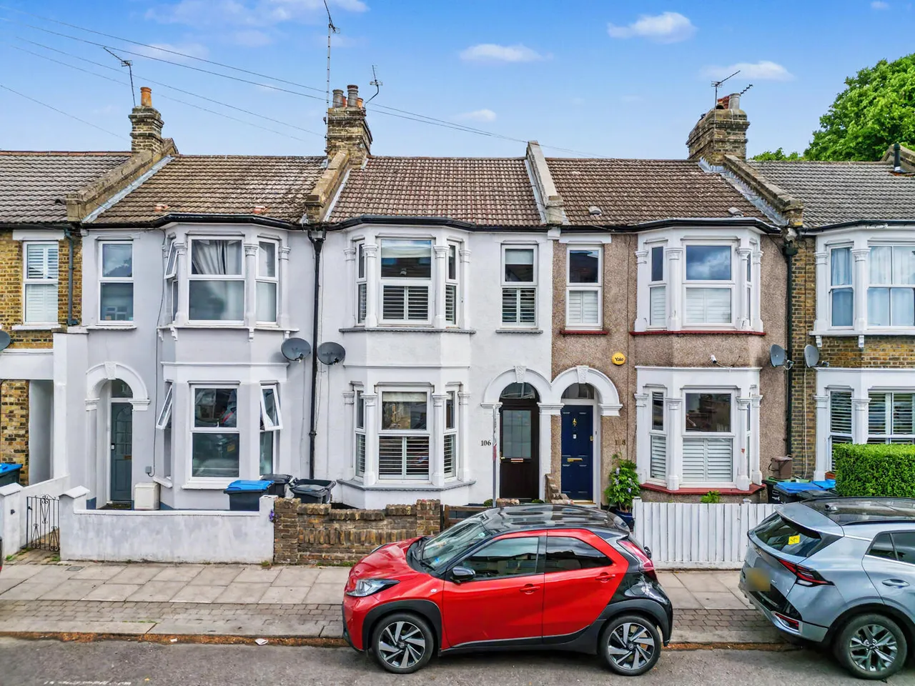 3 bed house for sale, Lincoln Road, Enfield, EN1