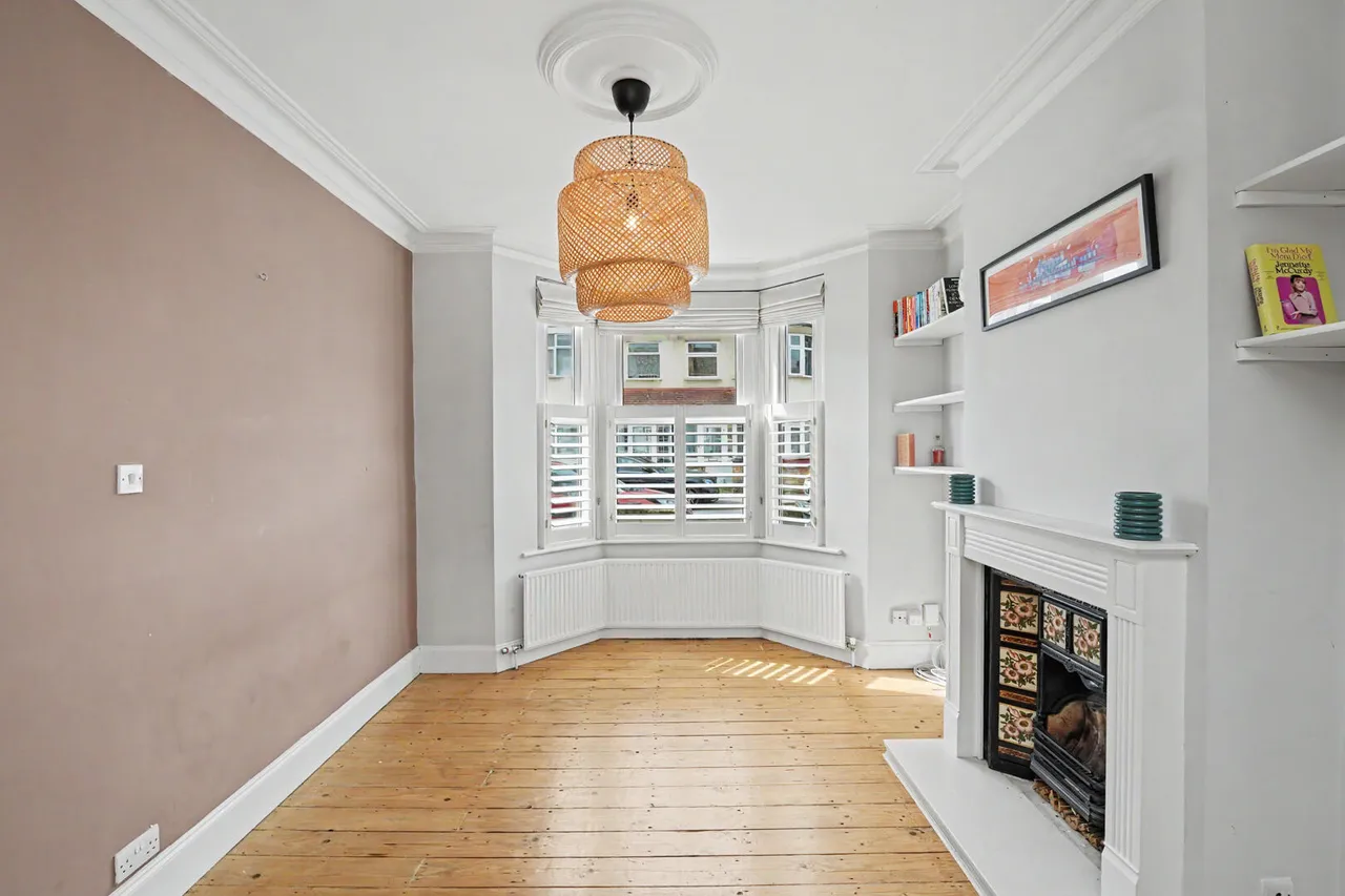 Lincoln Road, Enfield, EN1, photo 6