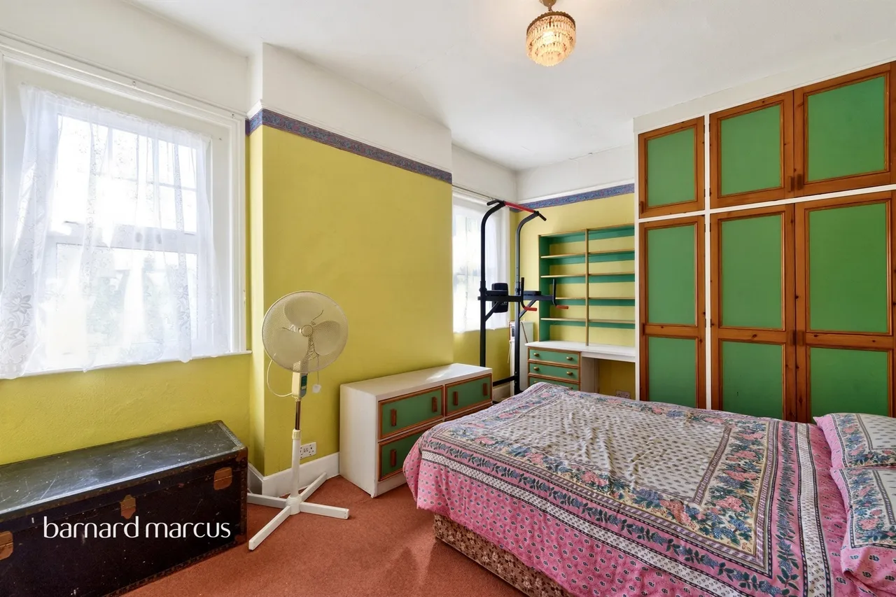 Hanworth Road, Feltham, TW13, photo 15