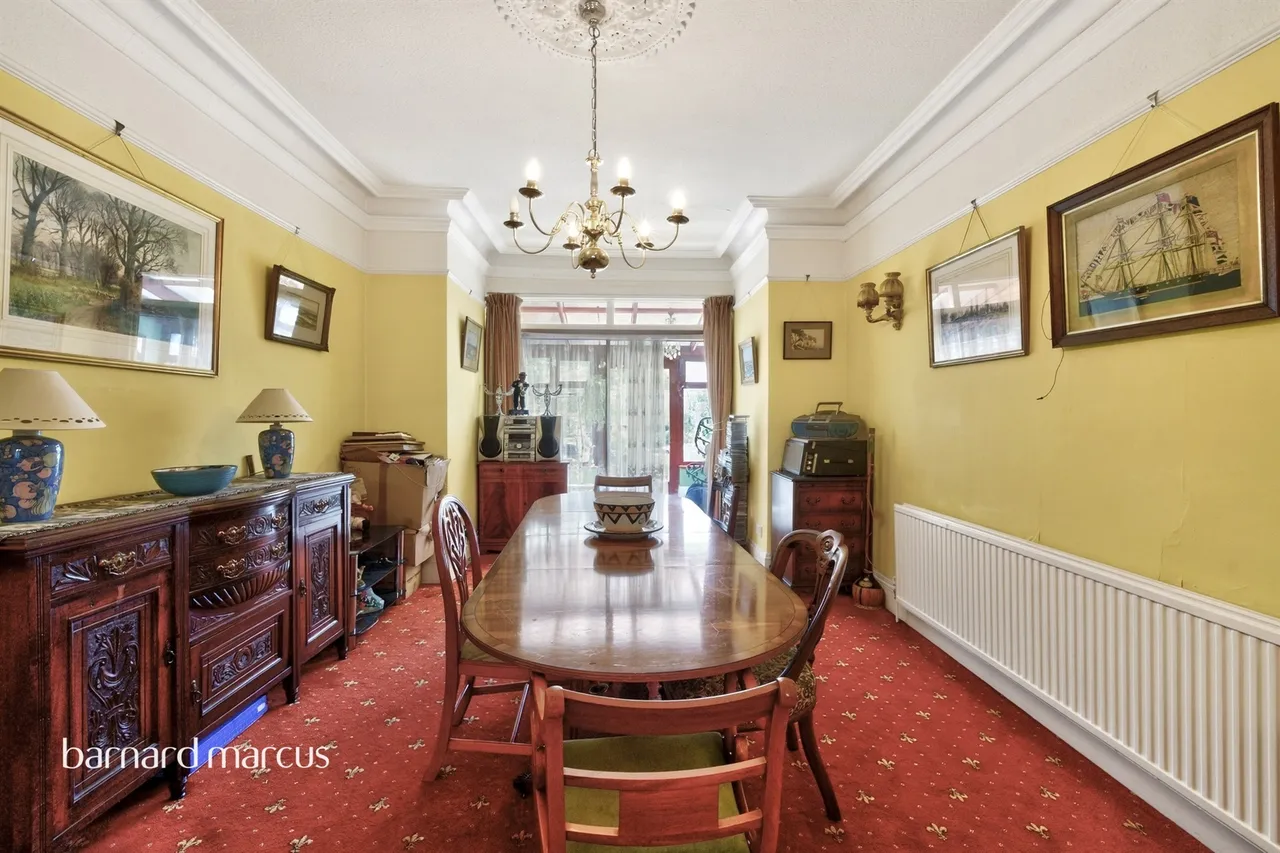 Hanworth Road, Feltham, TW13, photo 6