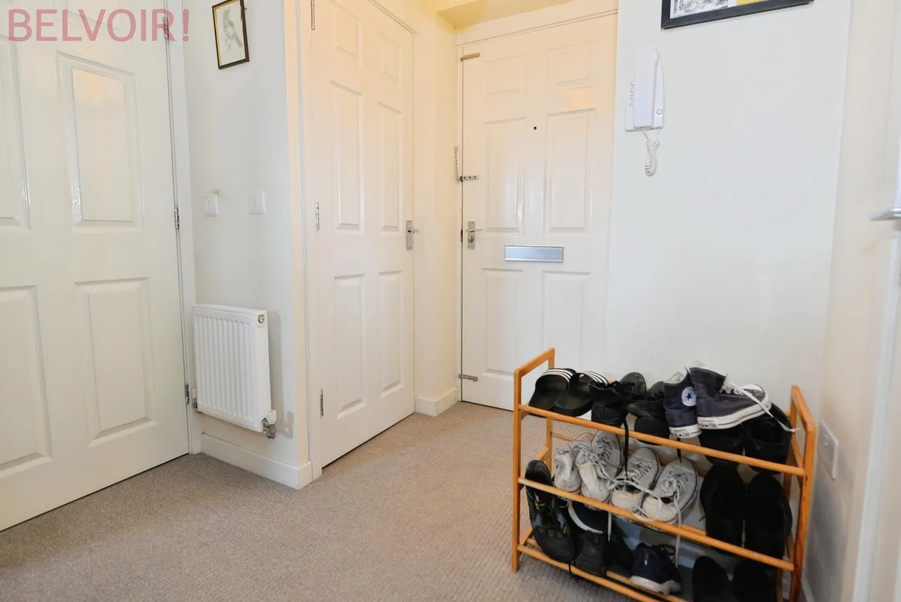 Alexander Square, Eastleigh, SO50, photo 12