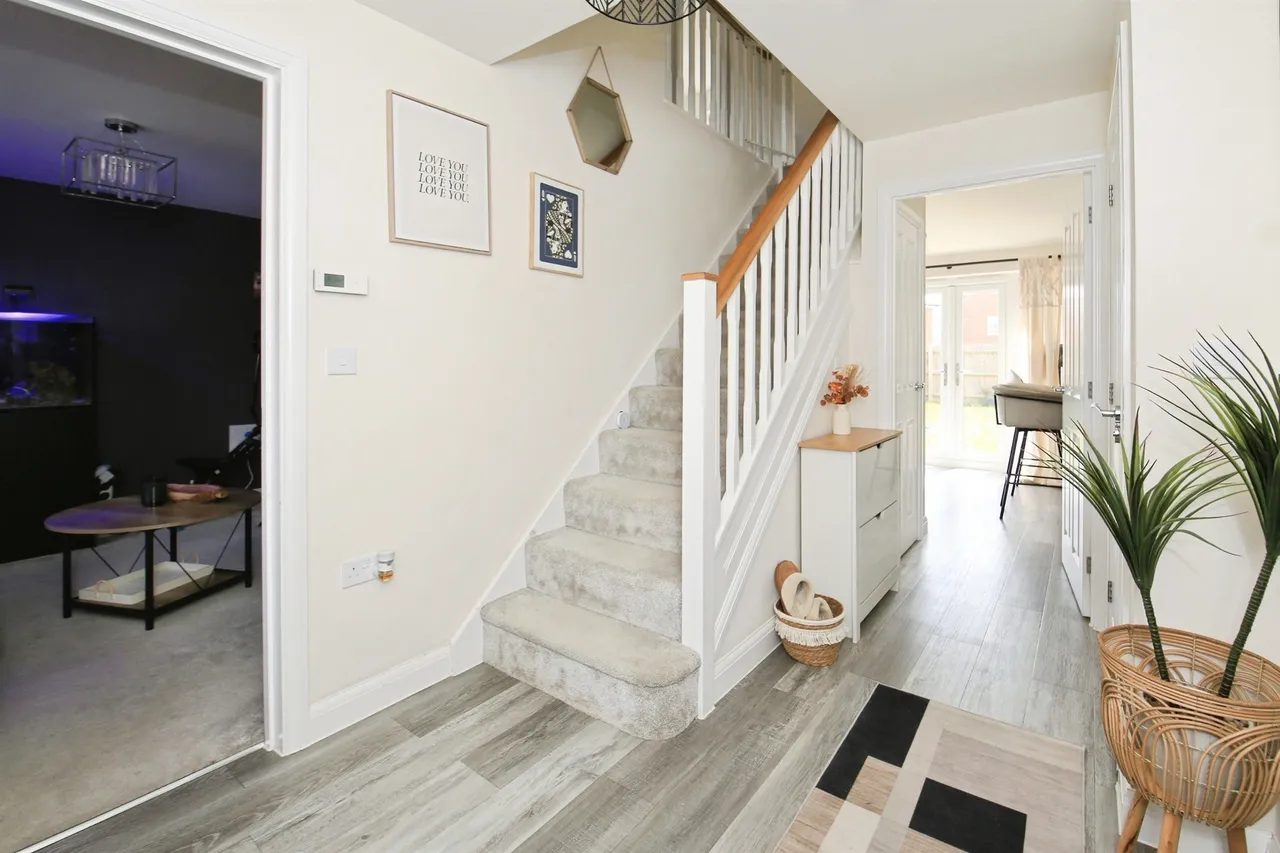 Almond Avenue, Whittlesey, PE7, photo 9