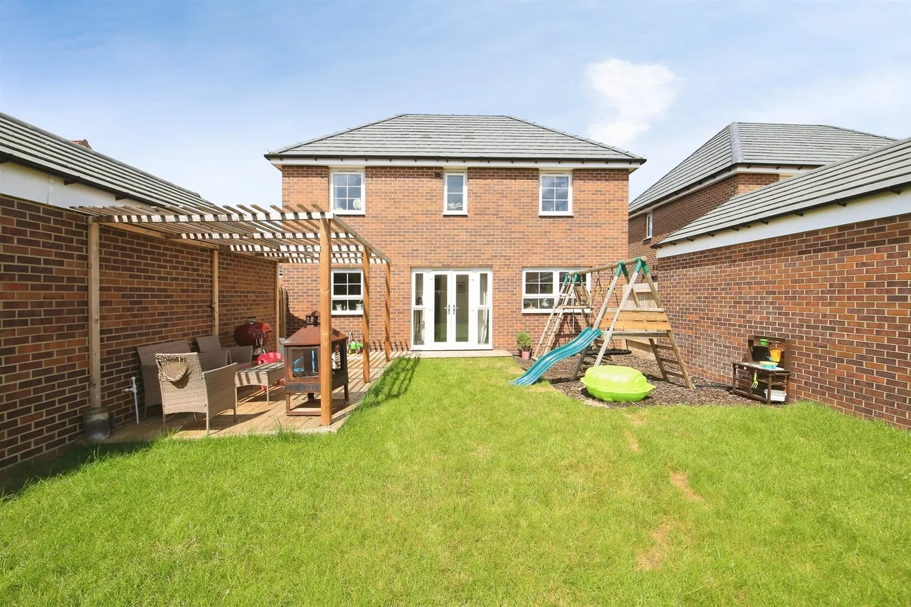 Almond Avenue, Whittlesey, PE7, photo 16