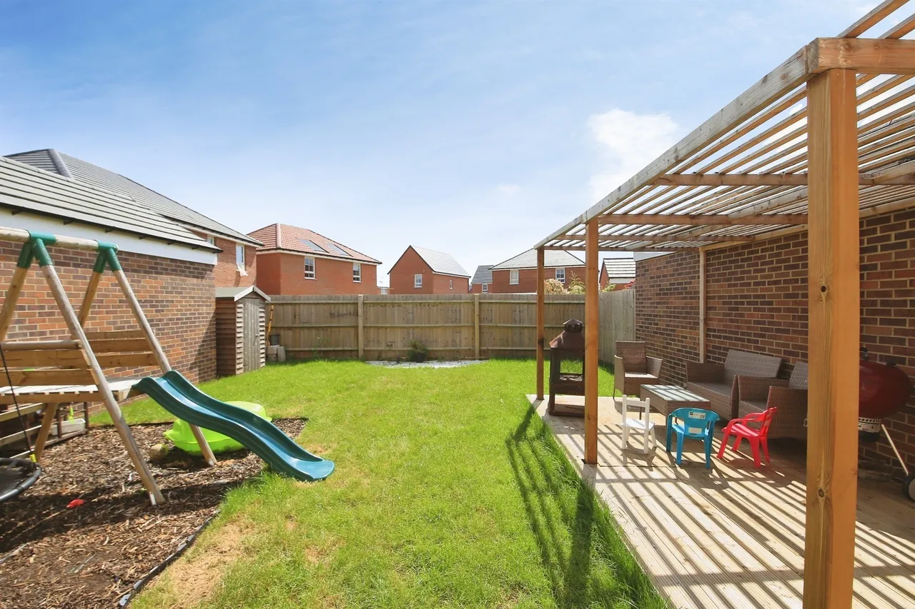 Almond Avenue, Whittlesey, PE7, photo 15