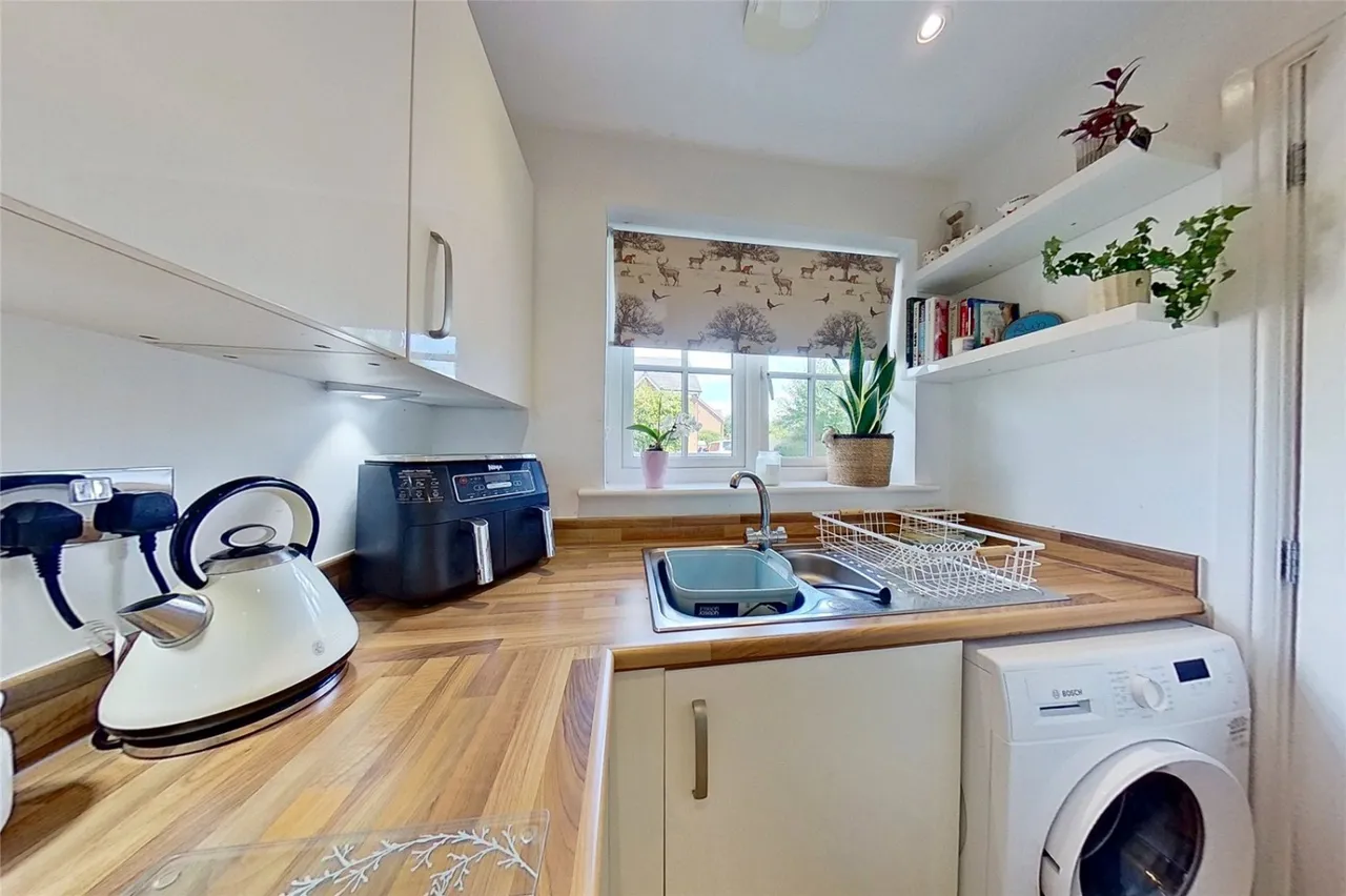 Dairyfields Road, Willaston, CW5, photo 7
