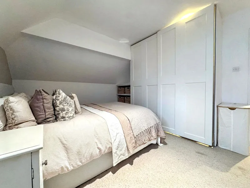 16 Beechey Road, Bournemouth BH8 8LL, photo 18