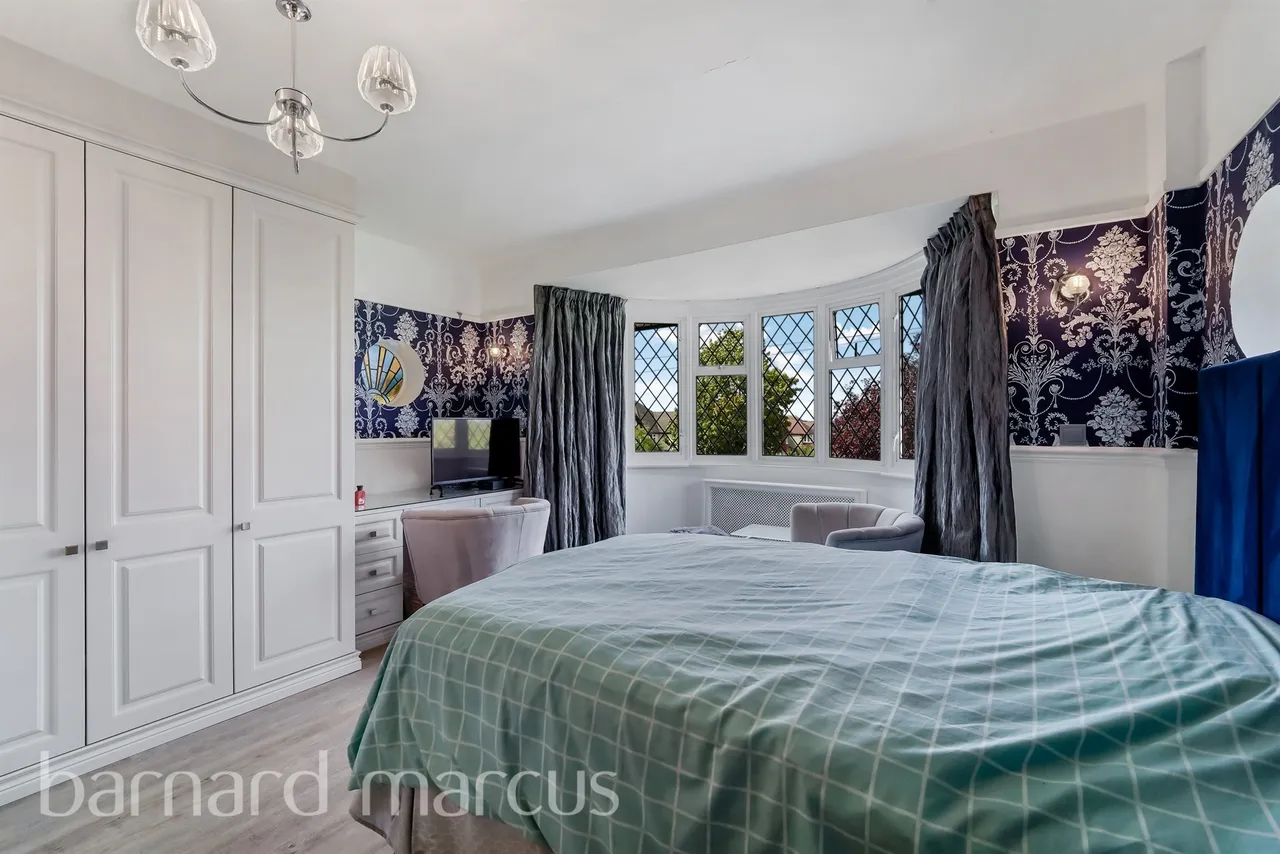 Arundel Avenue, Epsom, photo 6