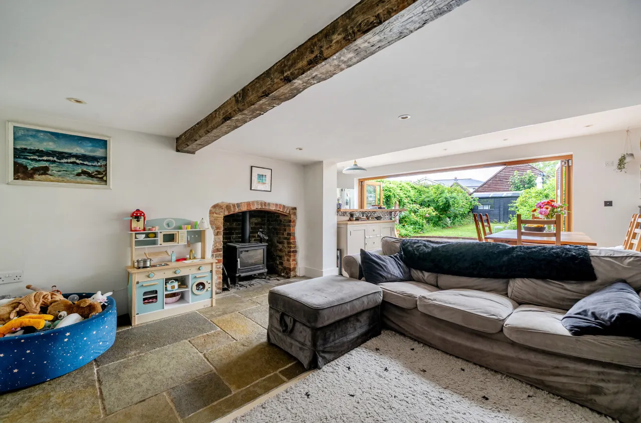The Borough, Crondall, Farnham, Hampshire, GU10 5NU, photo 10
