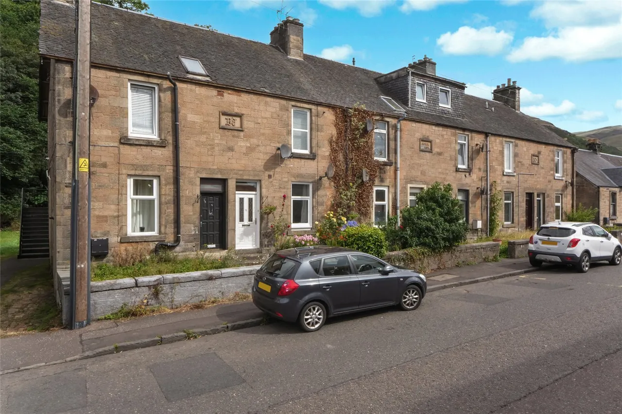 Main Street West, Menstrie, Clackmannanshire, FK11, photo 14