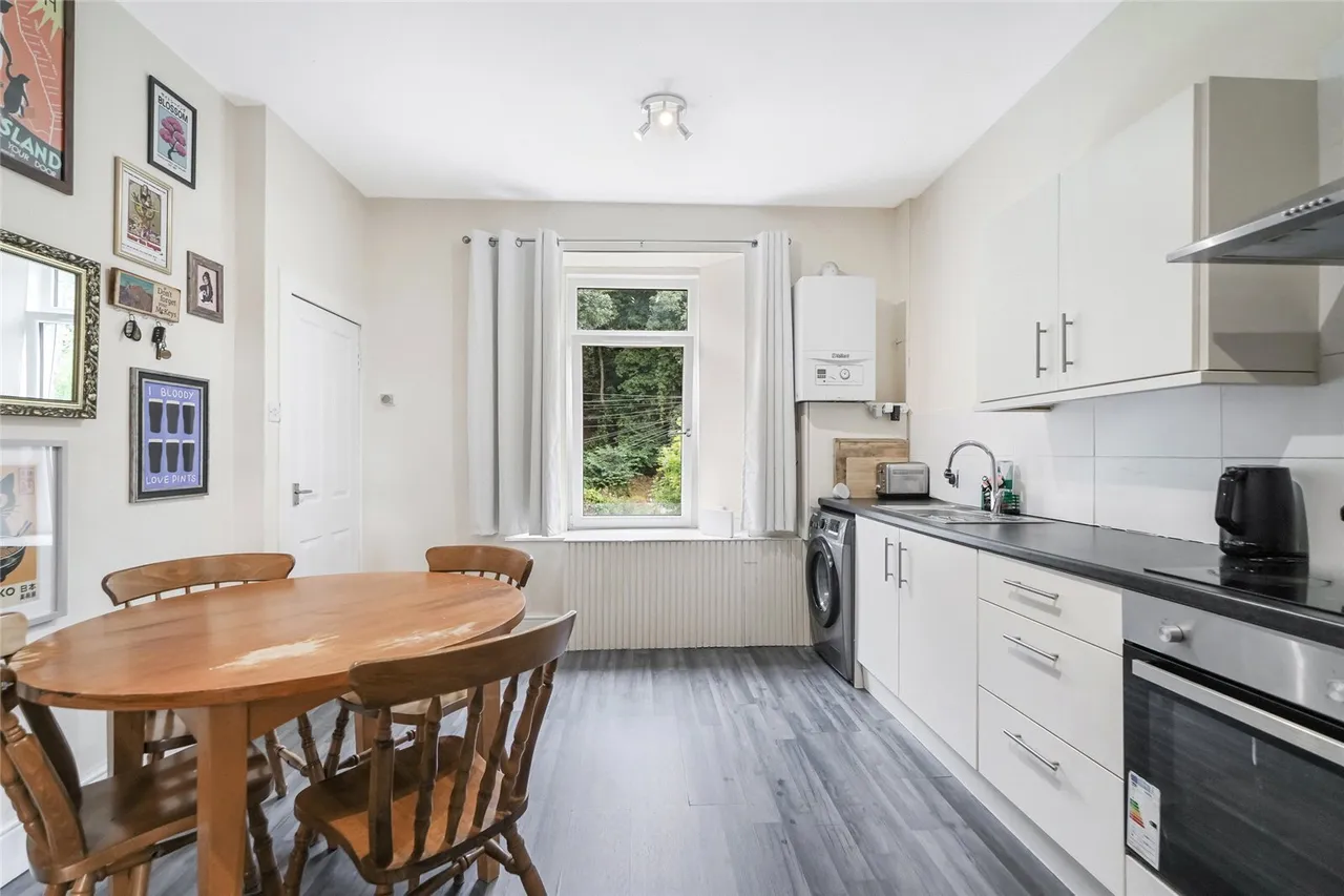 Main Street West, Menstrie, Clackmannanshire, FK11, photo 8