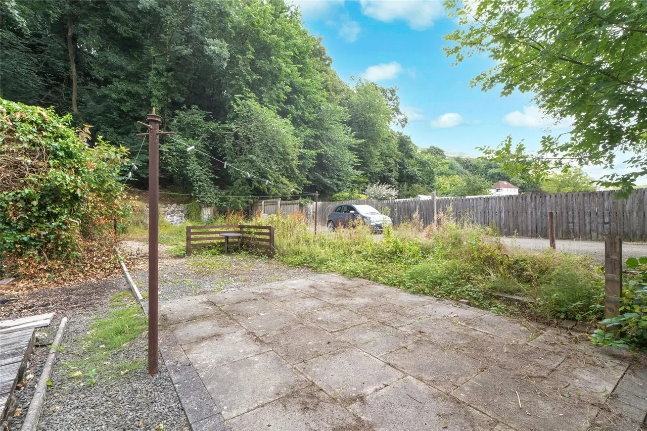 Main Street West, Menstrie, Clackmannanshire, FK11, photo 16