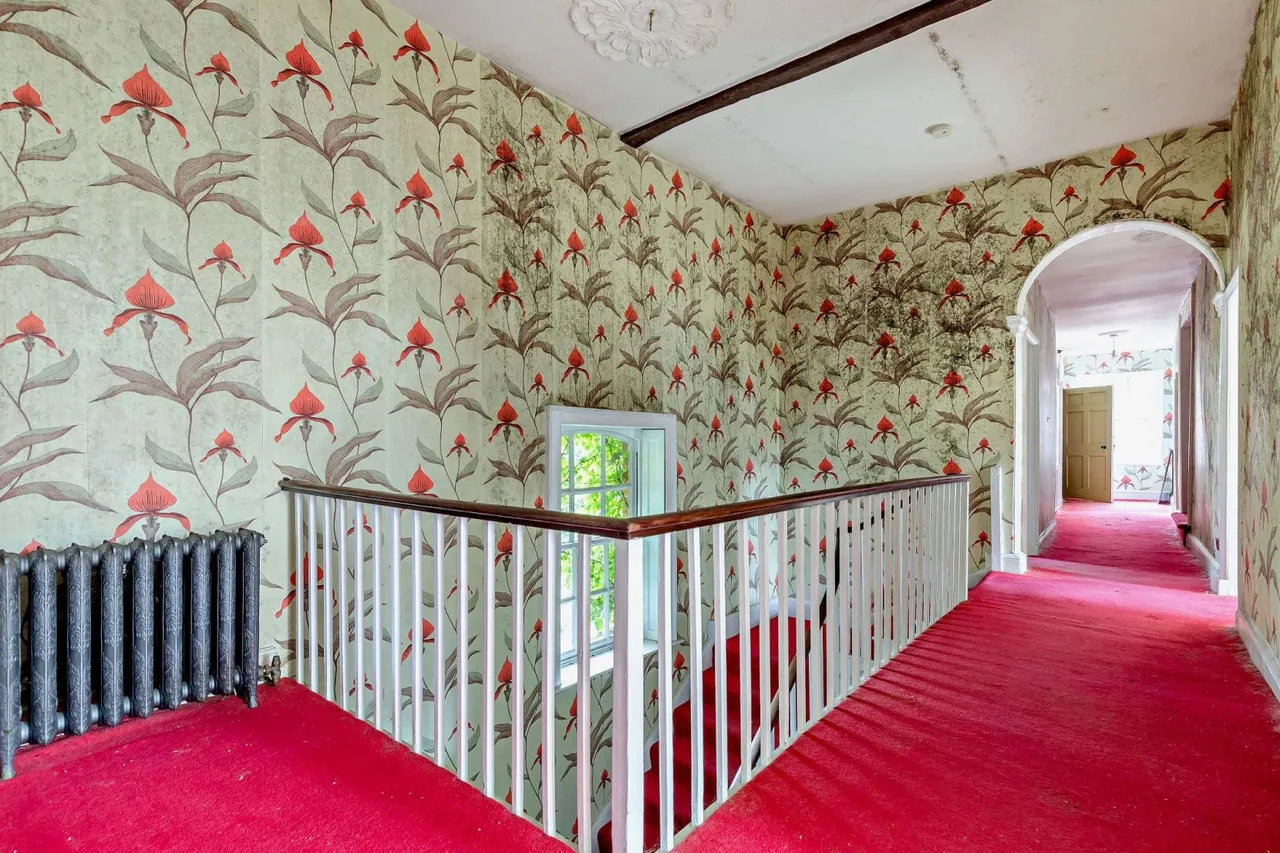 North Street, Petworth, GU28, photo 15